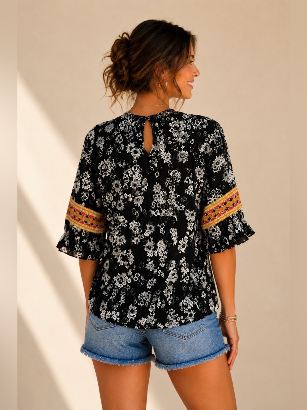 THML Black White Floral Embroidered Sleeve Boho Blouse Top Size Small NWT/NWOT - Picture 2 of 9